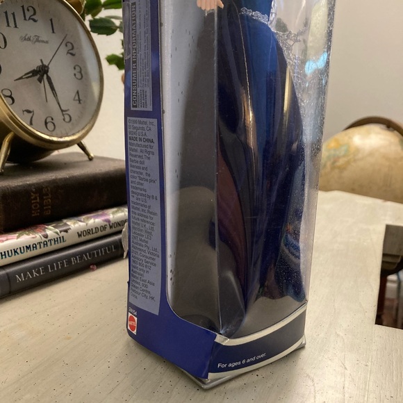 Vintage Millennium Barbie 1999 New in Box! - Picture 5 of 6